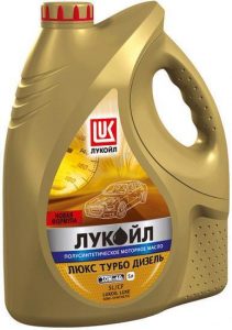 Масло моторное Лукойл ЛЮКС ТУРБО ДИЗЕЛЬ 10/40 API CF (4 л.)
